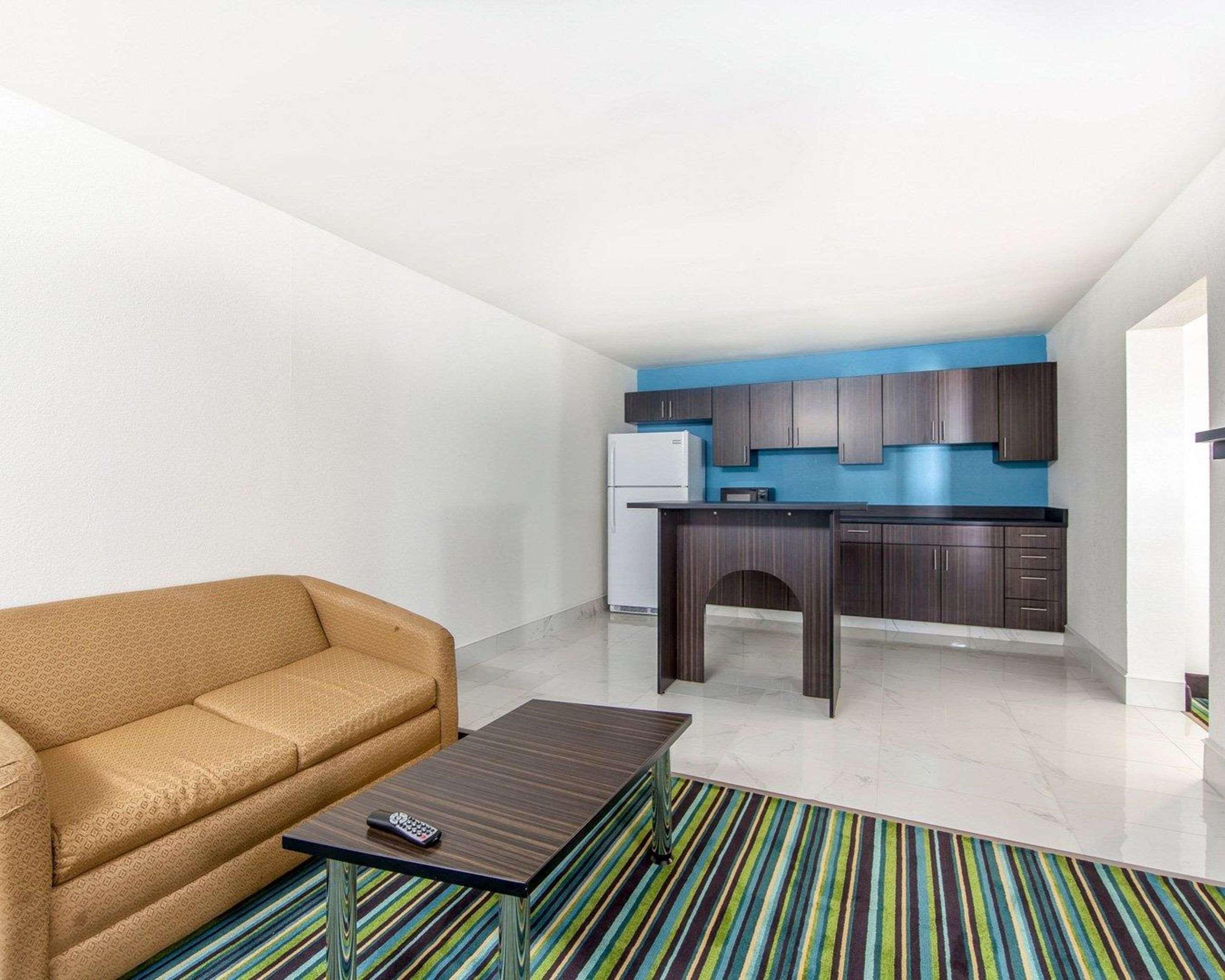 Quality Inn & Suites Jasper Ngoại thất bức ảnh