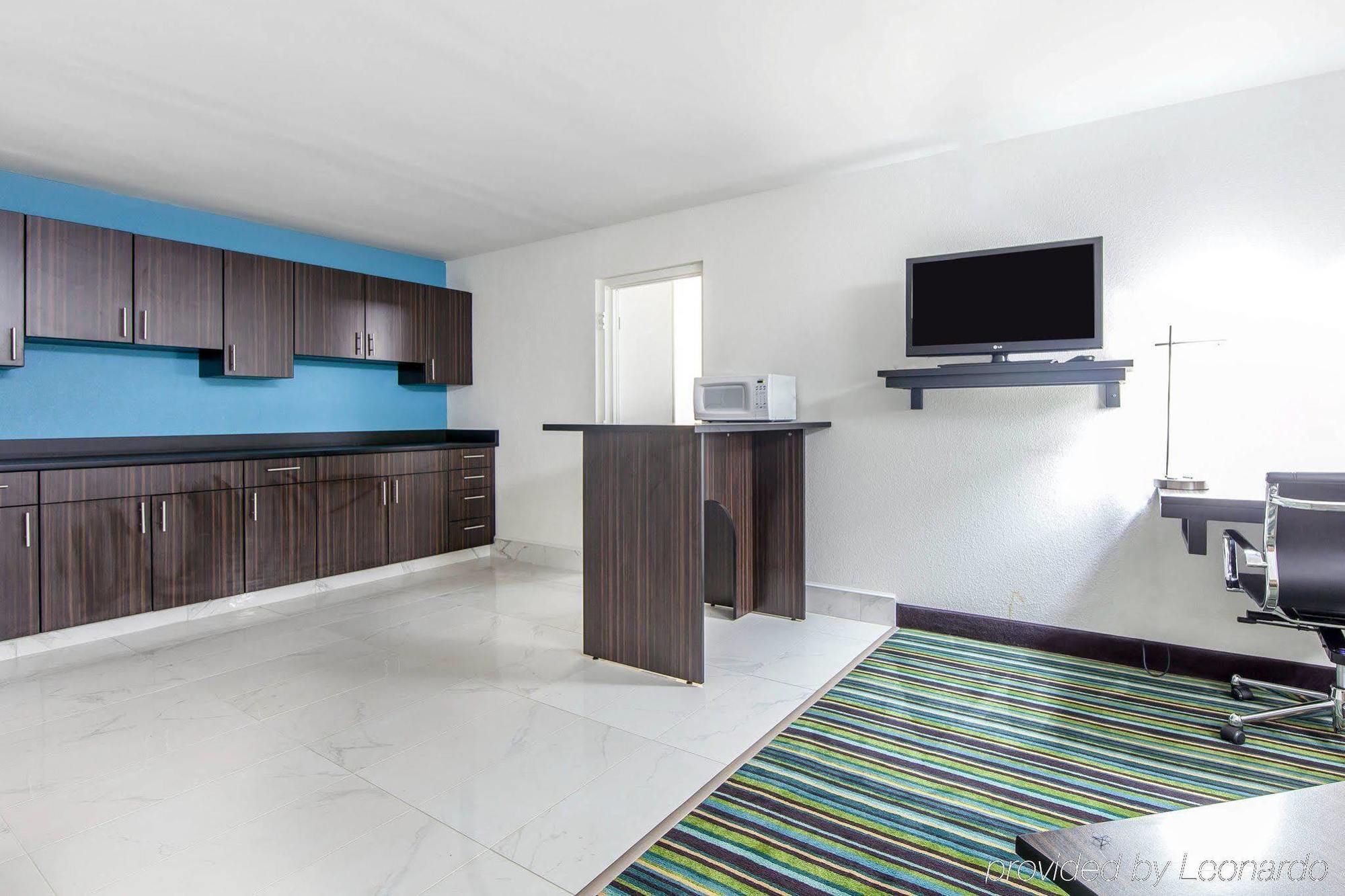 Quality Inn & Suites Jasper Ngoại thất bức ảnh