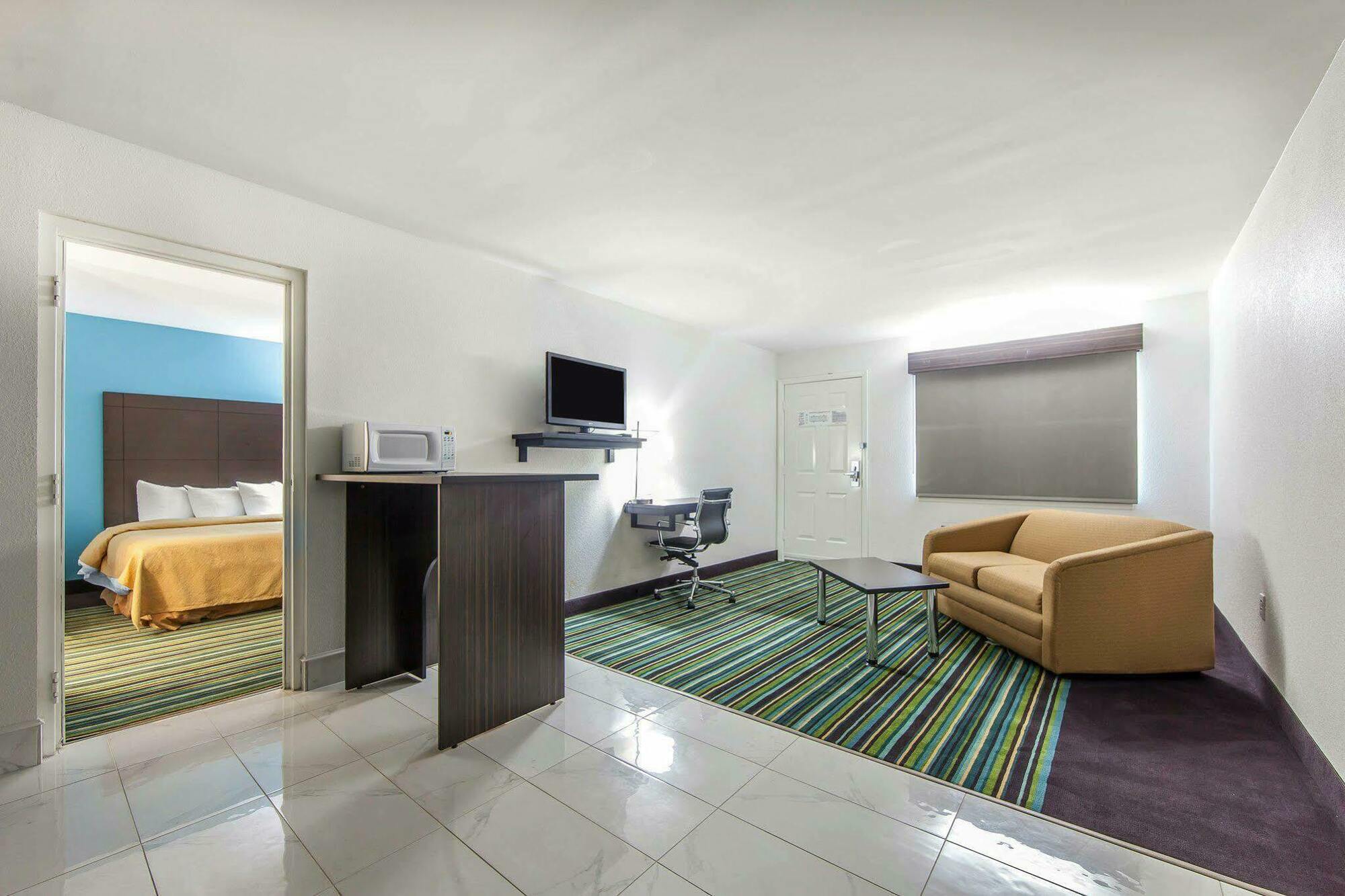 Quality Inn & Suites Jasper Ngoại thất bức ảnh